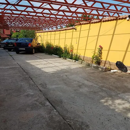 Vila Razvan 3* Costinesti