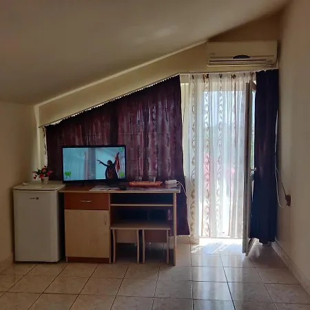 Vila Razvan Guest house Costinesti