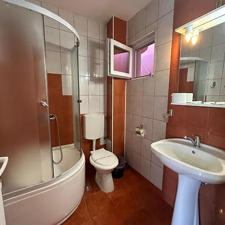 Gæstehus Razvan Costinesti