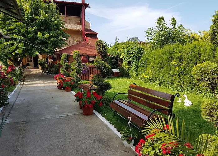 Πανσιόν Razvan