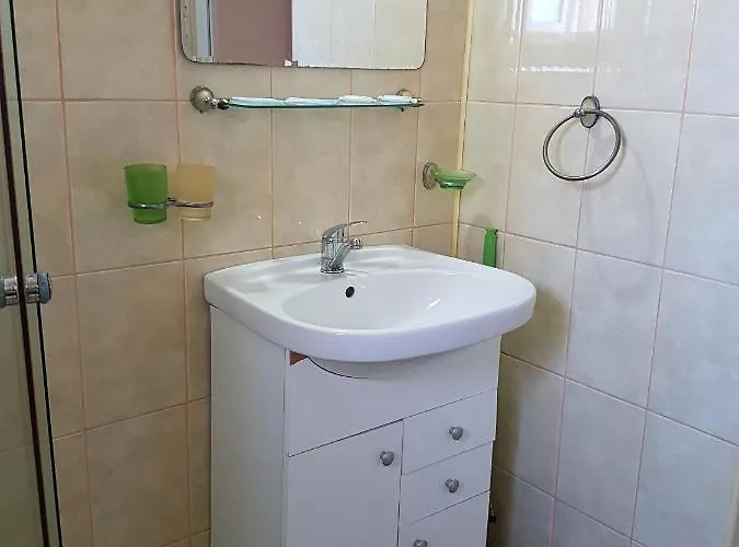 Πανσιόν Razvan 3*