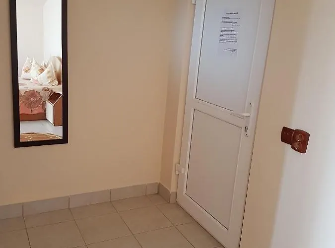 Πανσιόν Razvan Costinești