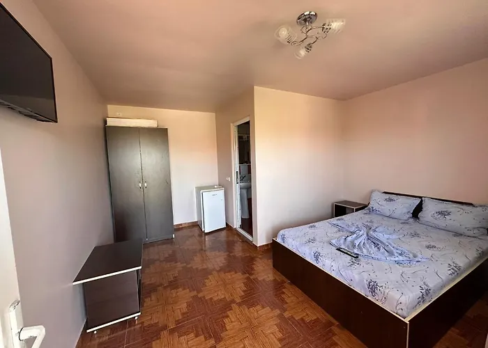 Razvan 3* Costinești