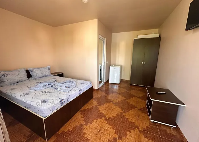 Razvan Πανσιόν